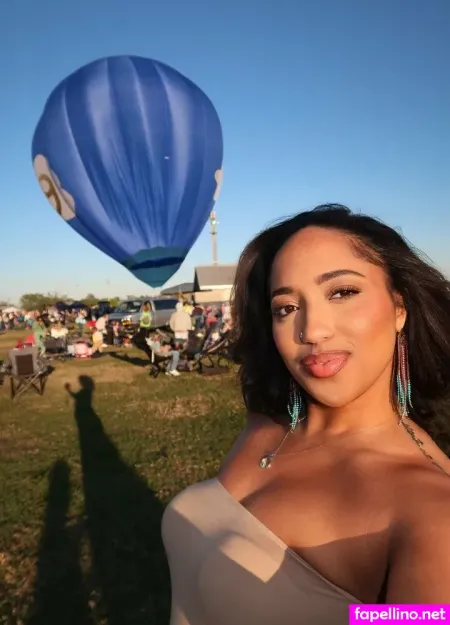 lifewithreyna-thumbnail.webp