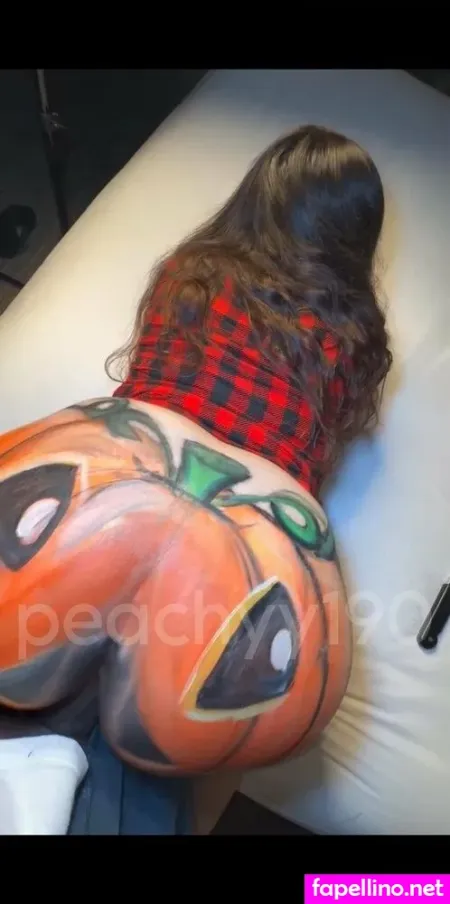 peachyy190-thumbnail.webp