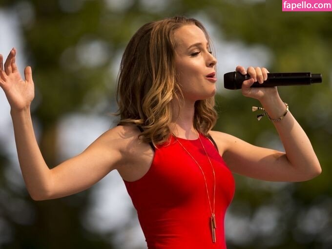 bridgit-mendler_0038.jpg
