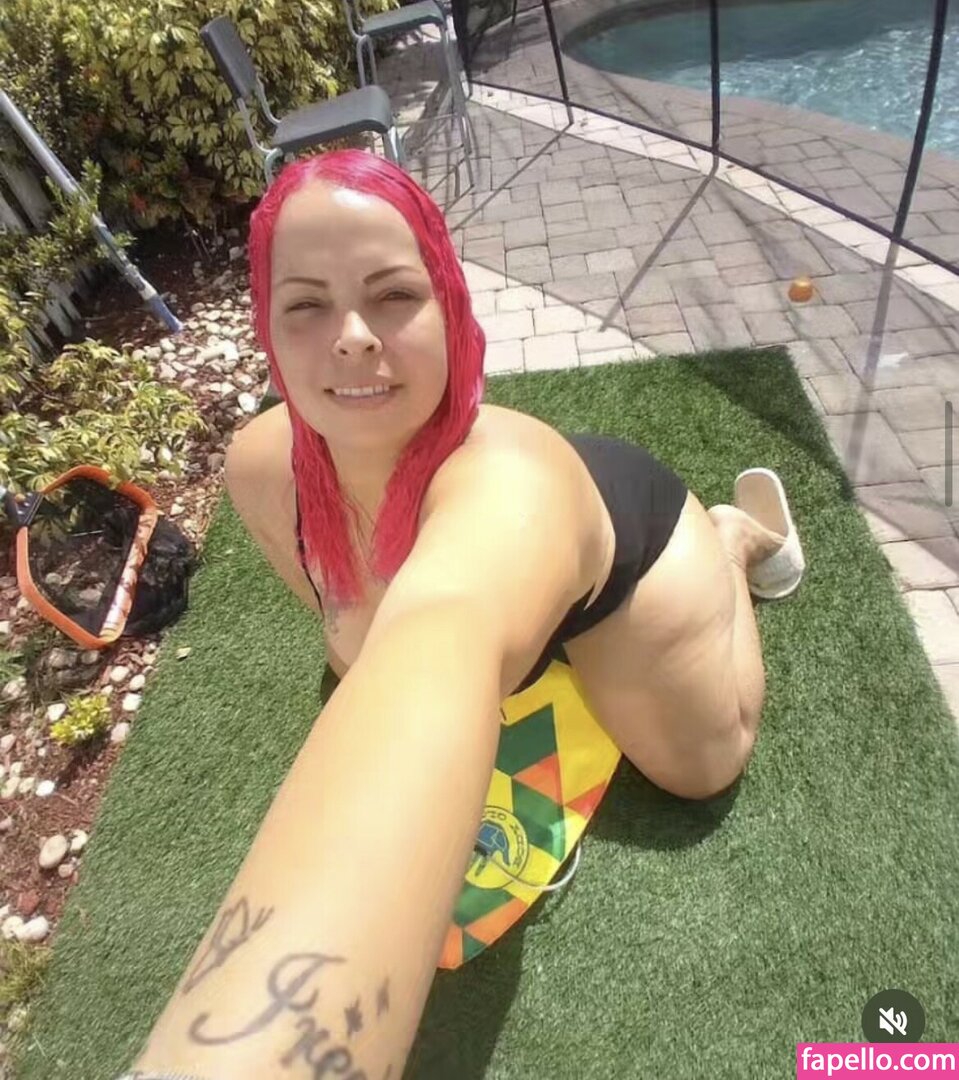 thickredxx2_0004.jpg