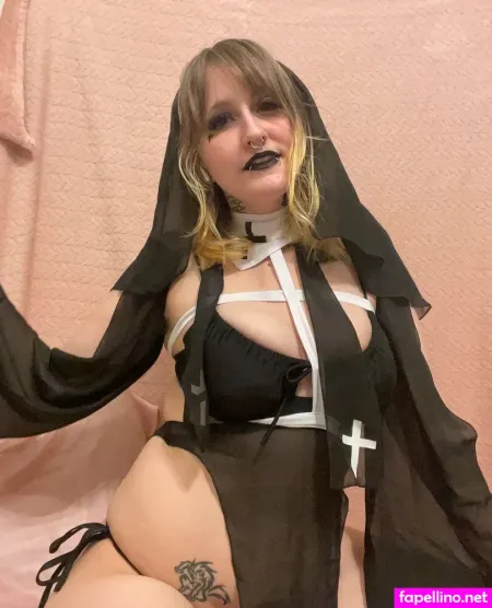 gothkittygirlfriend-thumbnail.webp