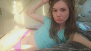 15917754_300.webp