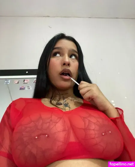 shalydaniela-thumbnail.webp