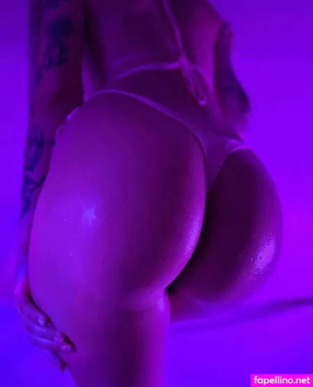 mila-grace-thumbnail.webp