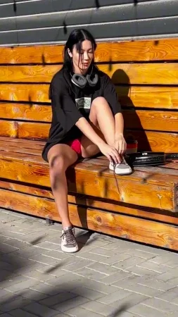 27007800_300.webp