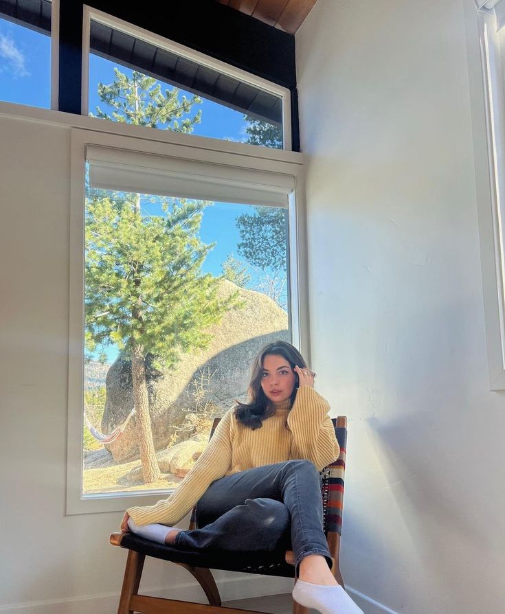 Isabella-Gomez-R004.jpeg