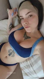 42112849_300.webp