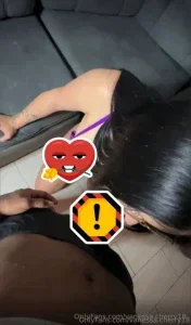 42776089_300.webp
