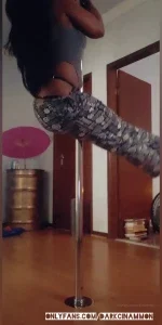 18940300_300.webp