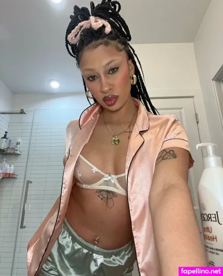its-tmariee-thumbnail.webp