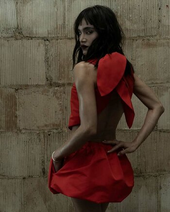 sofia-boutella_0073_350px.jpg