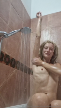 shower-RJewml32.png