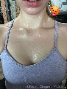 19628872_300.webp
