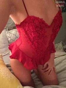24834164_300.webp