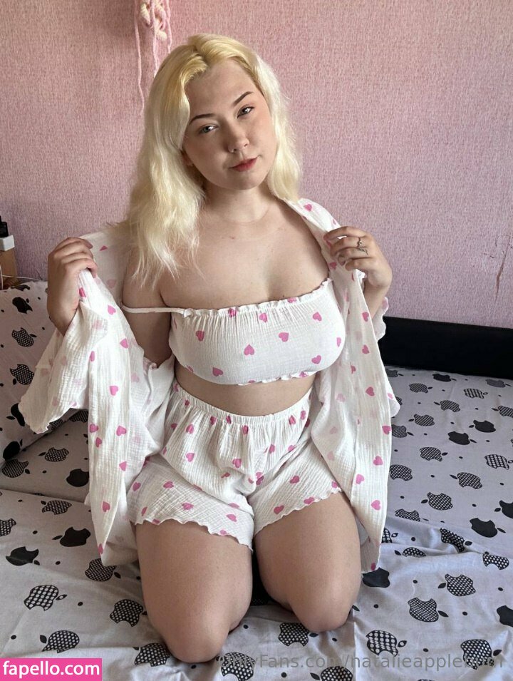 natalieapplebum_0111.jpg