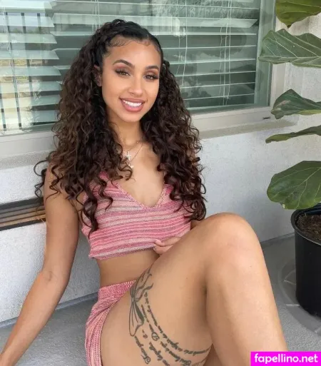 jasmine-rae-thumbnail.webp