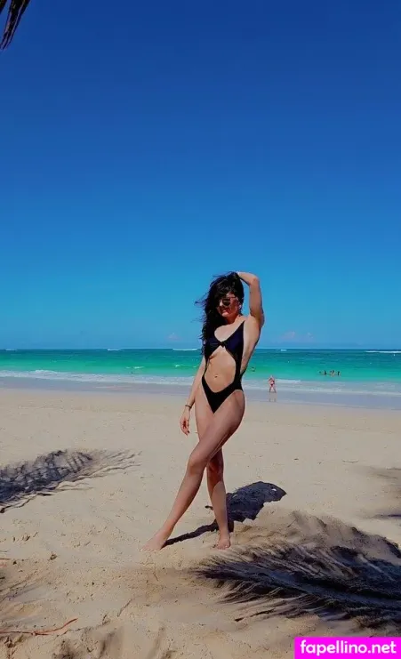 sarahmodel-thumbnail.webp