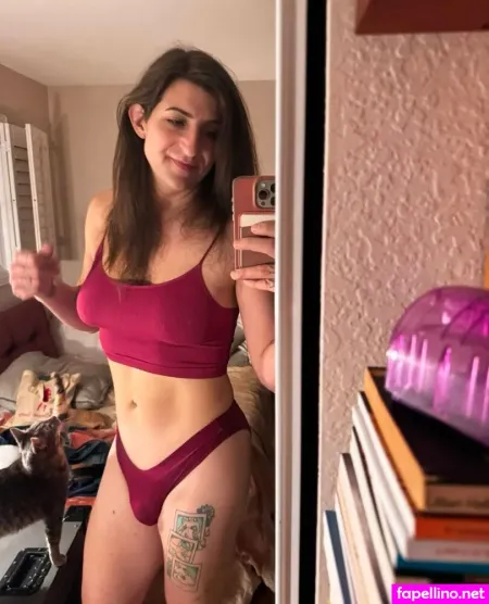jaclyn-moore-thumbnail.webp