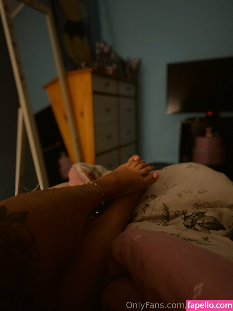 feetloretta_0078.jpg