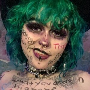 teasinglytrashed_0101.jpg