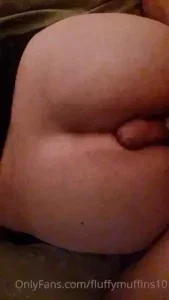 7561753_300.webp