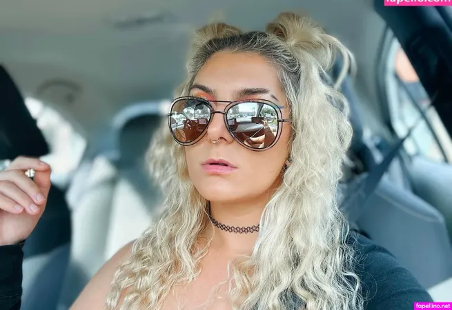 Monicaraye