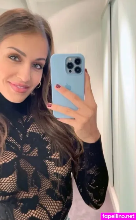 hiba-abouk-thumbnail.webp