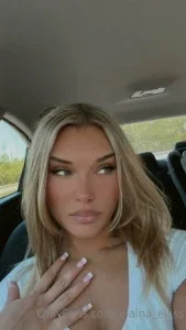 1133462_300.webp