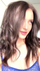 18297068_300.webp