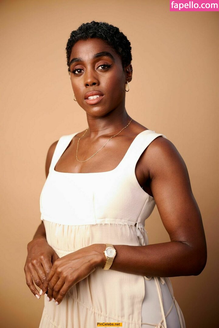 lashana-lynch_0023.jpg