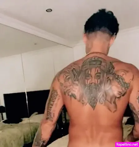 stephen-bear-thumbnail.webp