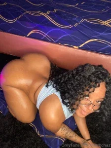 22292759_300.webp