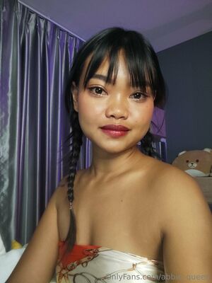 abbie-queen_0074_300px.jpg