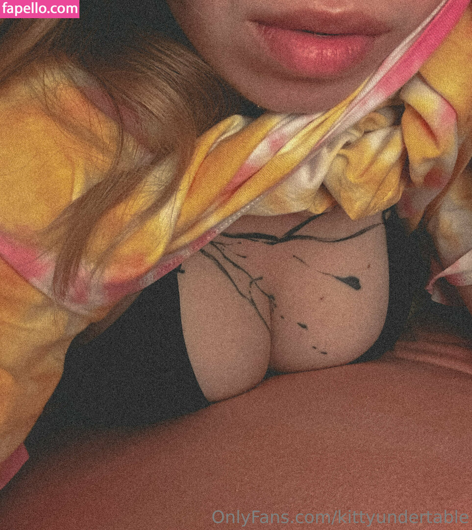 kittyundertable_0006.jpg