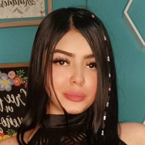 kyliejenner_0003.jpg