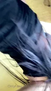21611991_300.webp