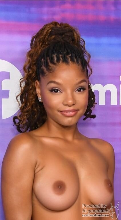 Halle-Bailey-F006.jpeg