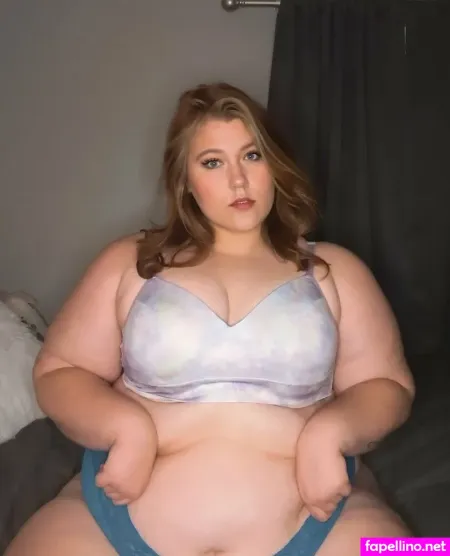 queenkkfree-thumbnail.webp