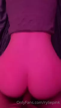 Riley Pink