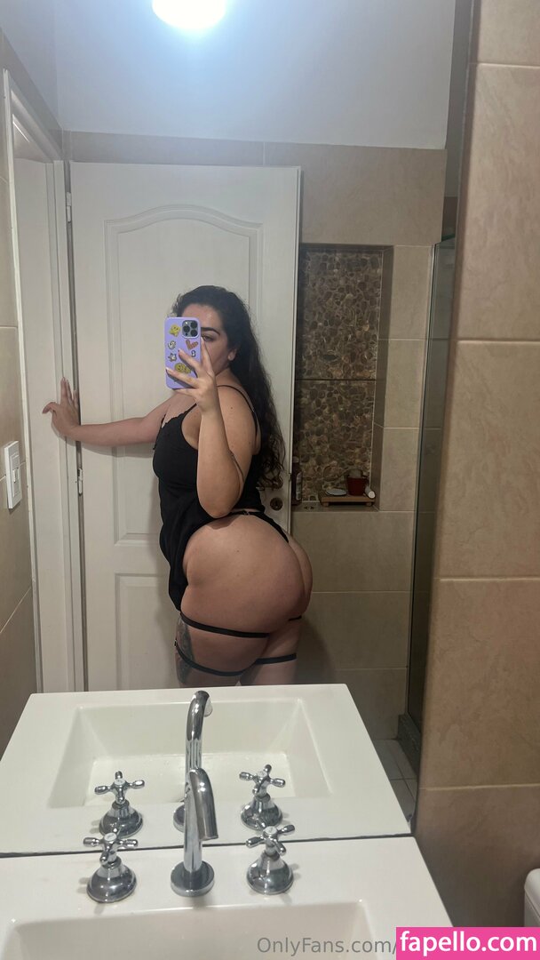 bigbootymoxy_0043.jpg