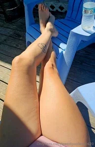 20164395_300.webp
