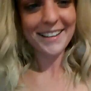 hot-blonde_0003.jpg