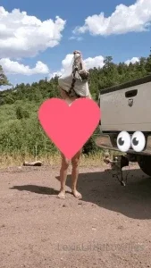 18939293_300.webp