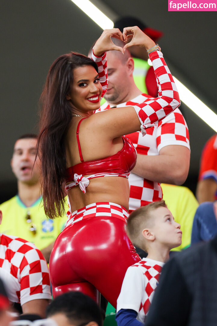 ivanaknoll_0015.jpg