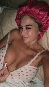42778023_300.webp