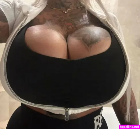 laurapink-thumbnail.webp