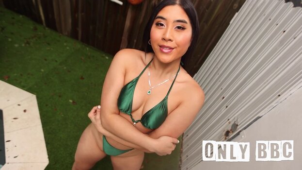 emerald-loves_0010_350px.jpg