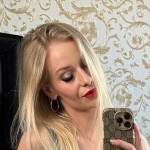 blonde-admin_0041.jpg