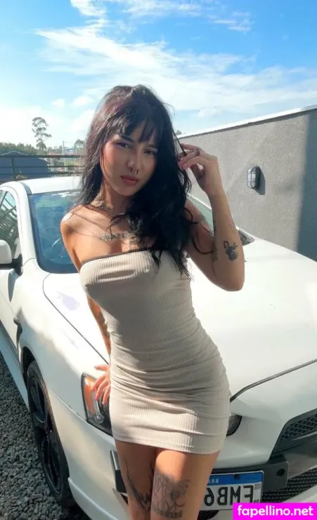 rafaelaferrarifree-thumbnail.webp