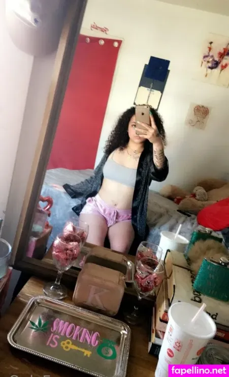 queennnkay19-thumbnail.webp